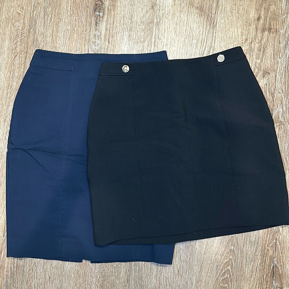 2 H&M Navy Mini Pencil Skirt SZ 4 / 34